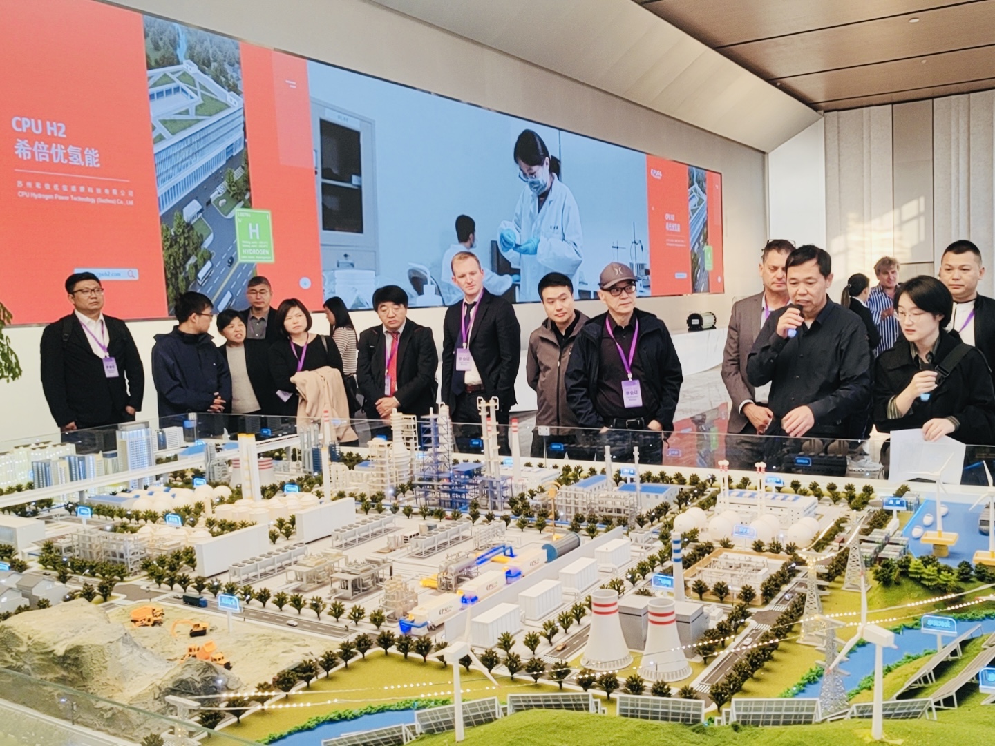 蘇州美國清潔技術峰會高管代表團蒞臨希倍優氫能?共探電解水制氫技術